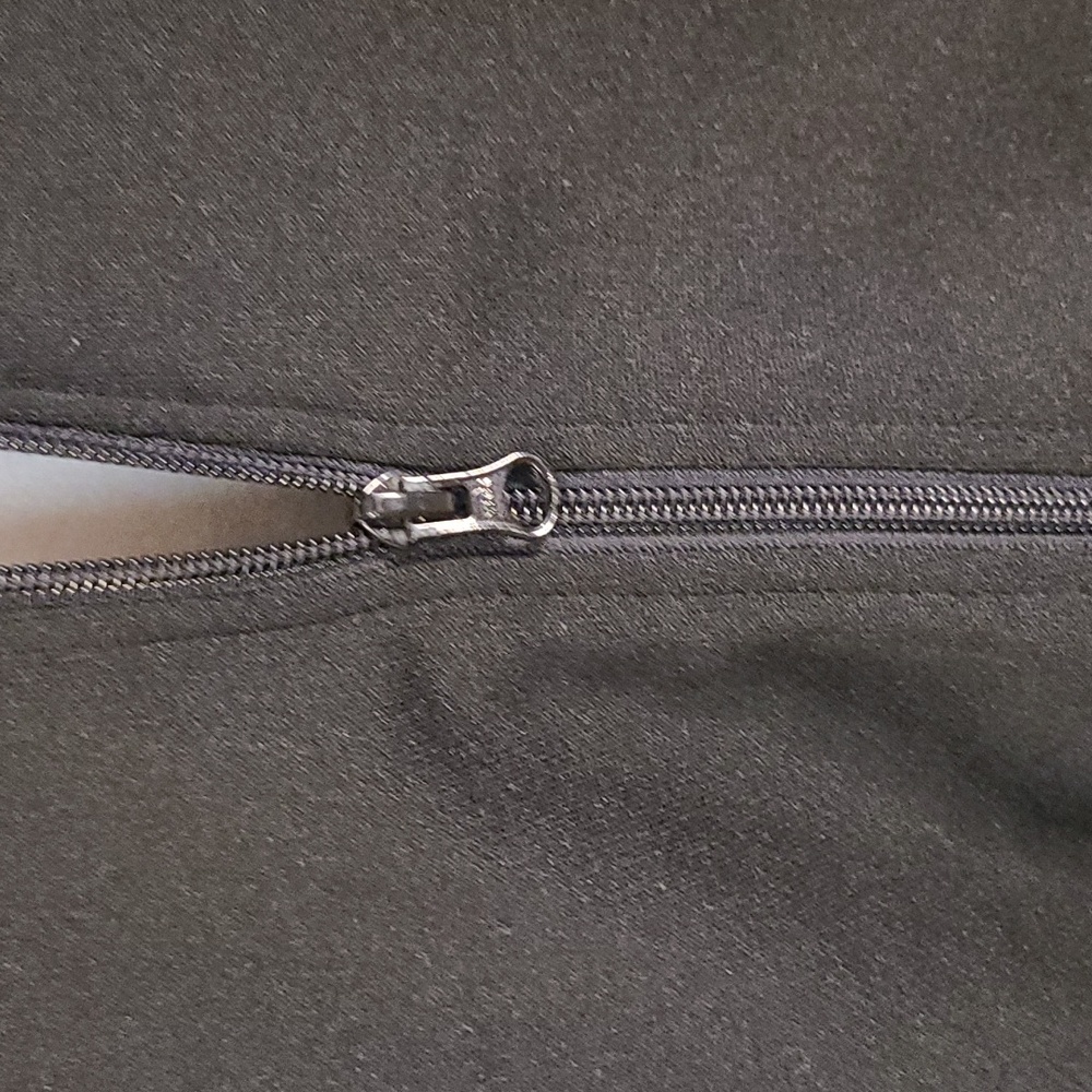 Gap Jacket - Picture 2 of 9